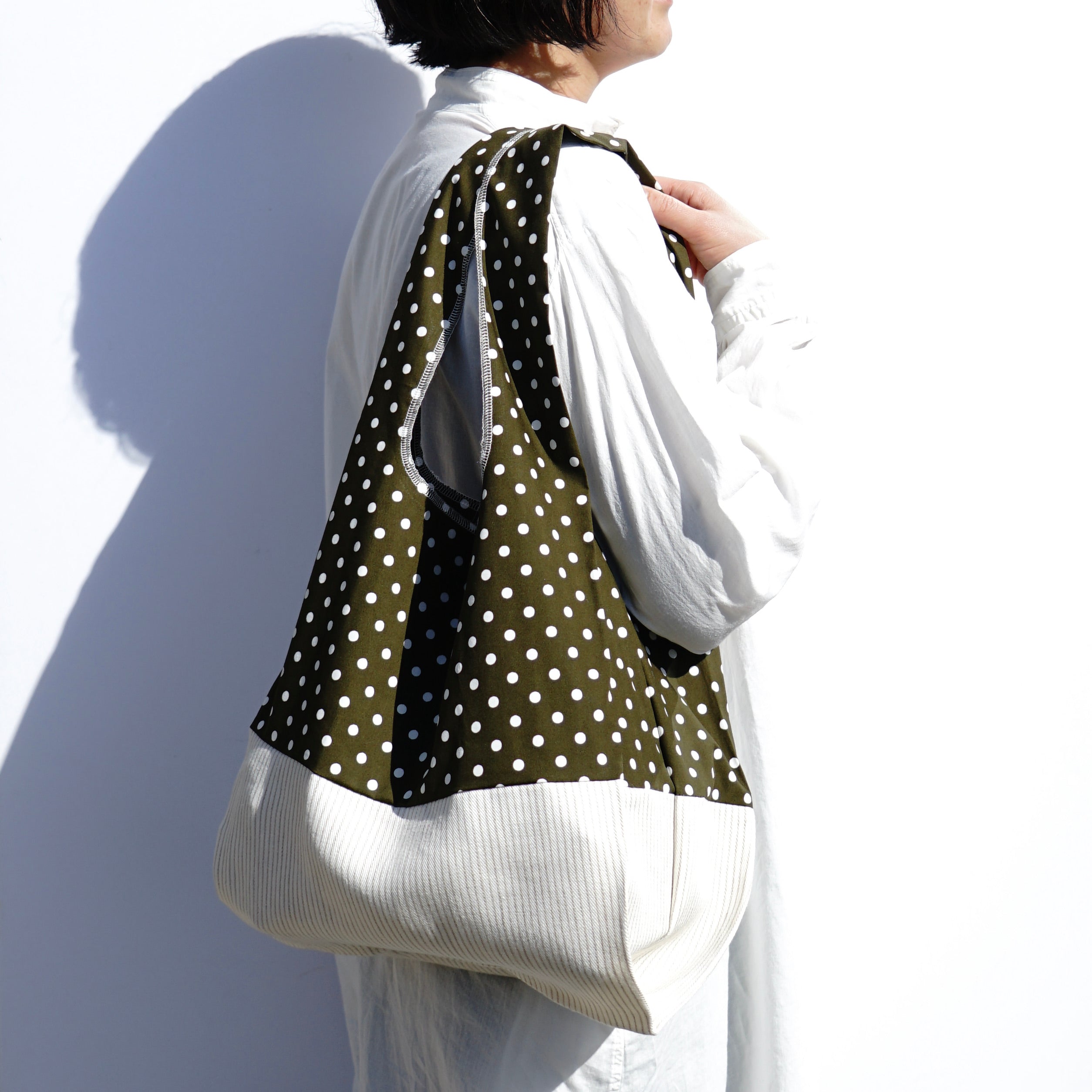 Shoulder bag 　polka dots brown / 202101ECO13